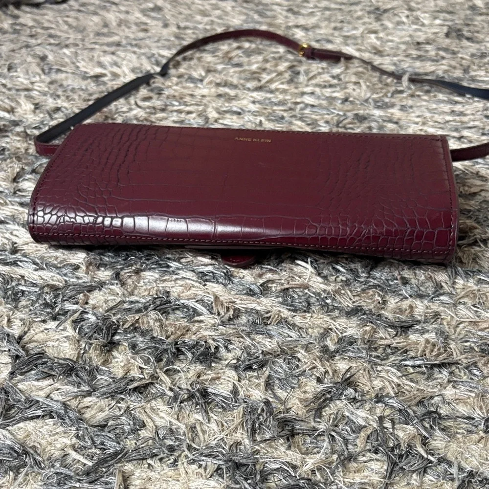 Anne Klein Burgundy Croc-Embossed Clutch Removable Shoulder Strap